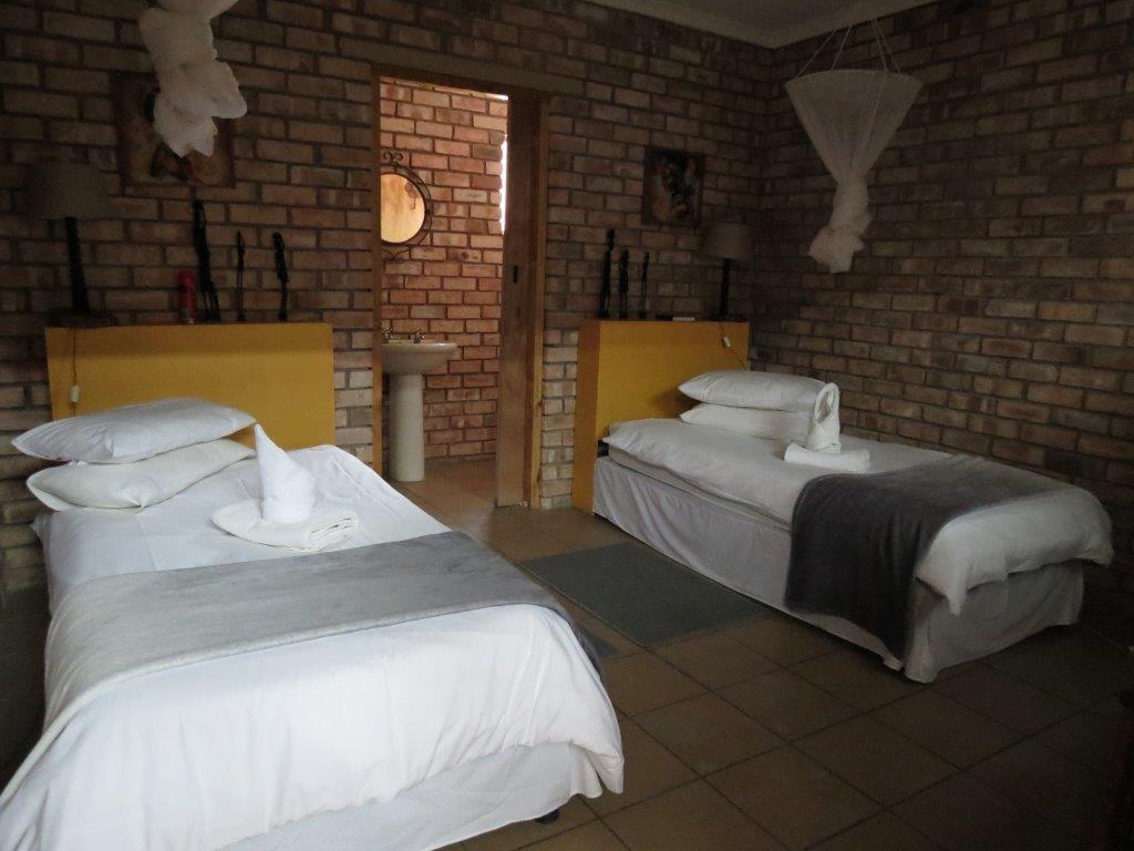 Melissa'S Guest House Kamanjab Eksteriør bilde